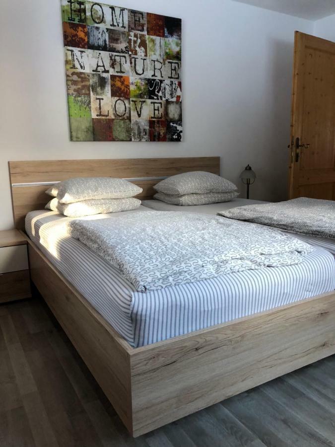 Apartment Gisi Innsbruck Bagian luar foto